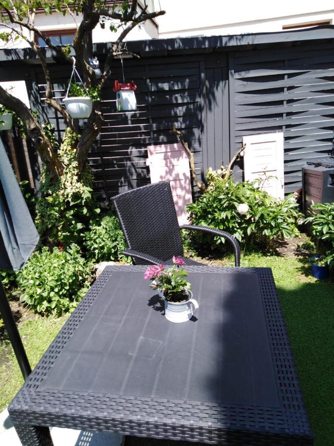 Ferienwohnung Mit Kleinem Garten Sonnenbühl Zewnętrze zdjęcie